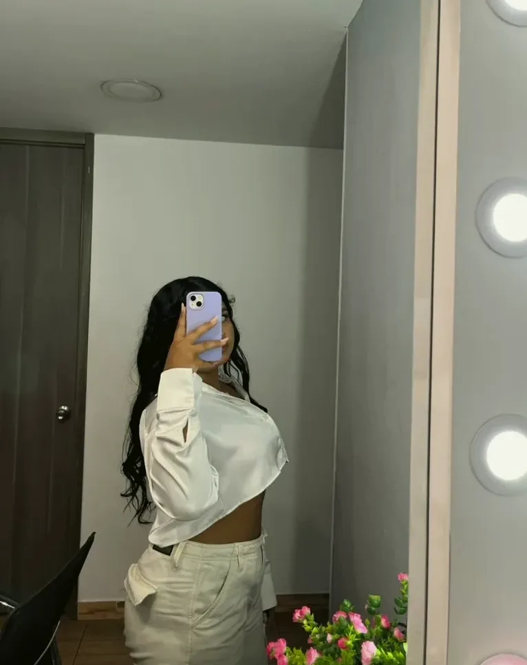 Grace, 22