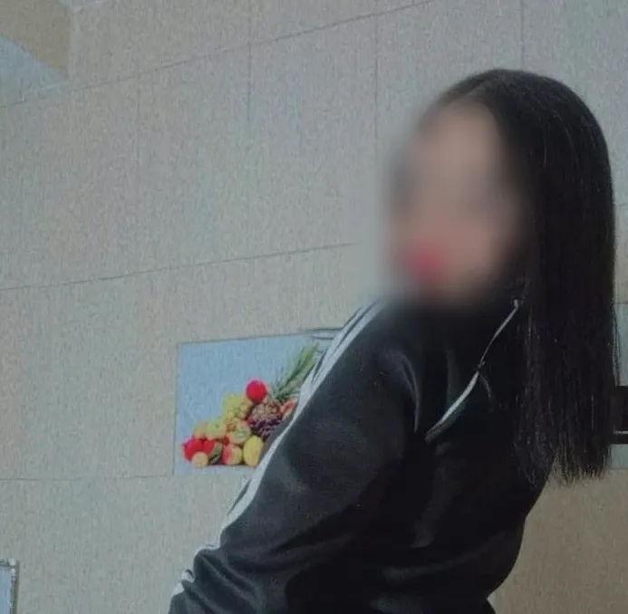 Sofia, 22