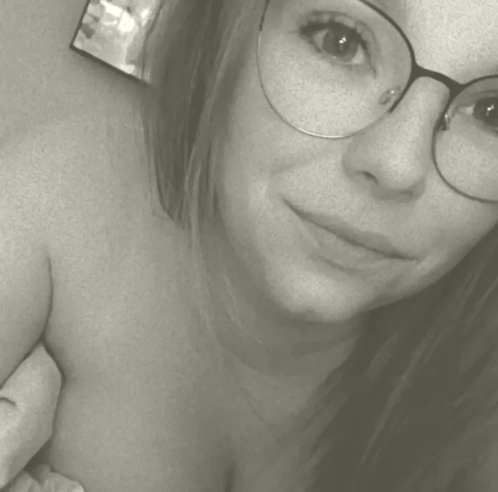 Sunita, 29