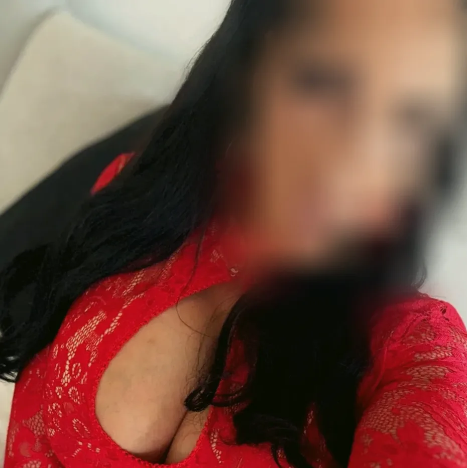 Tiana, 37